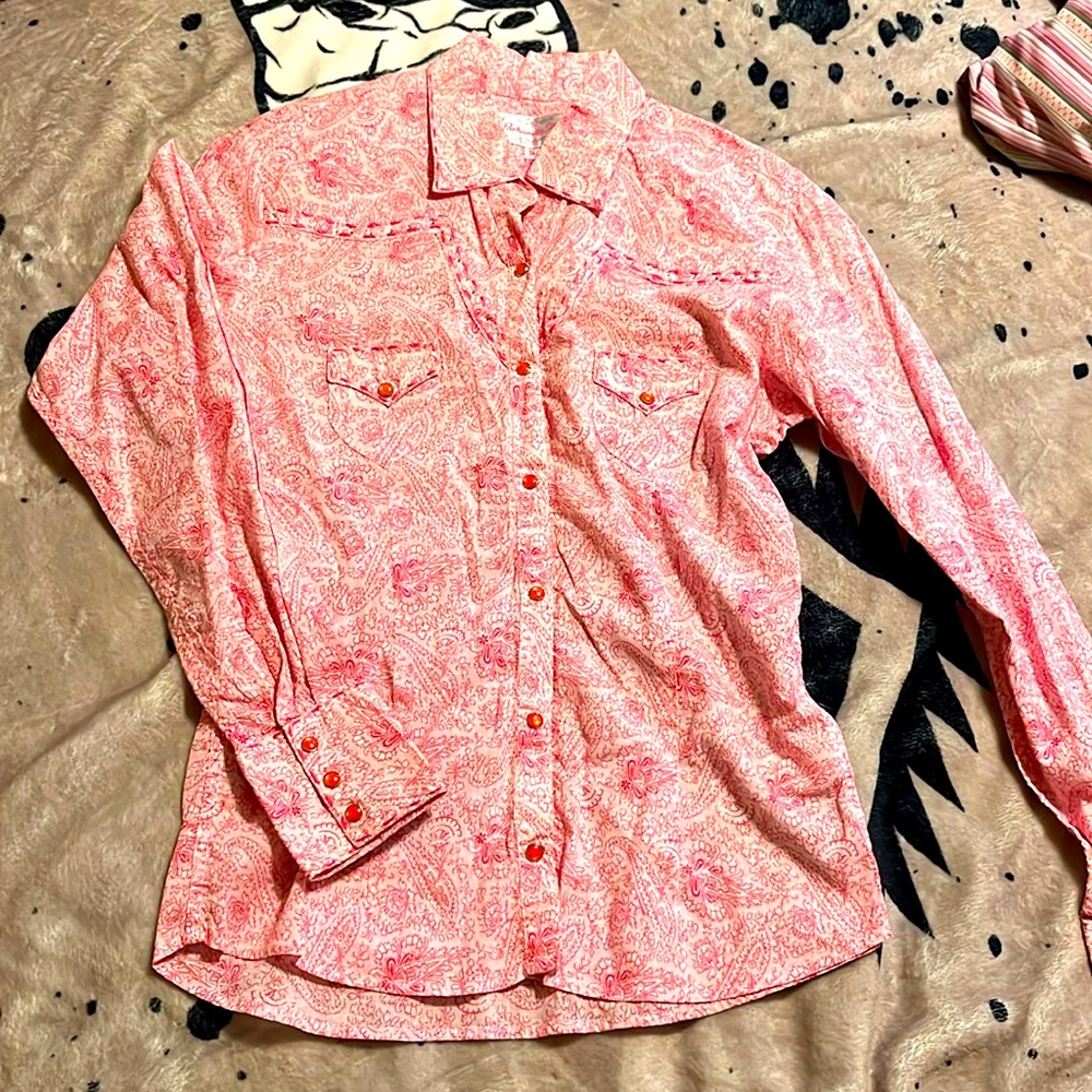 Panhandle Slim Pink Paisley Pearl Snap 😍
